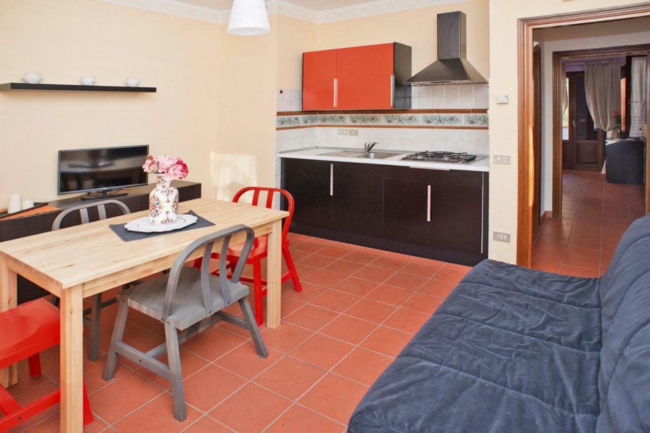Residence Il Castagno Pistoia Bagian luar foto