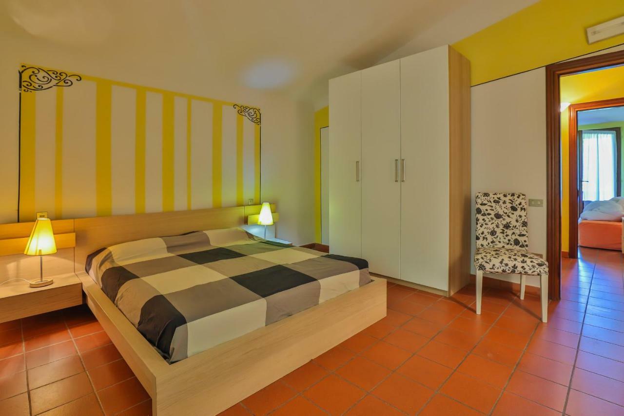 Residence Il Castagno Pistoia Bagian luar foto