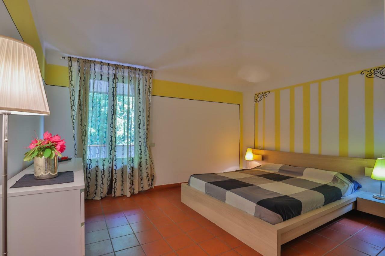 Residence Il Castagno Pistoia Bagian luar foto